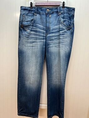Seven7 Men's Faded Blue Straight Jeans